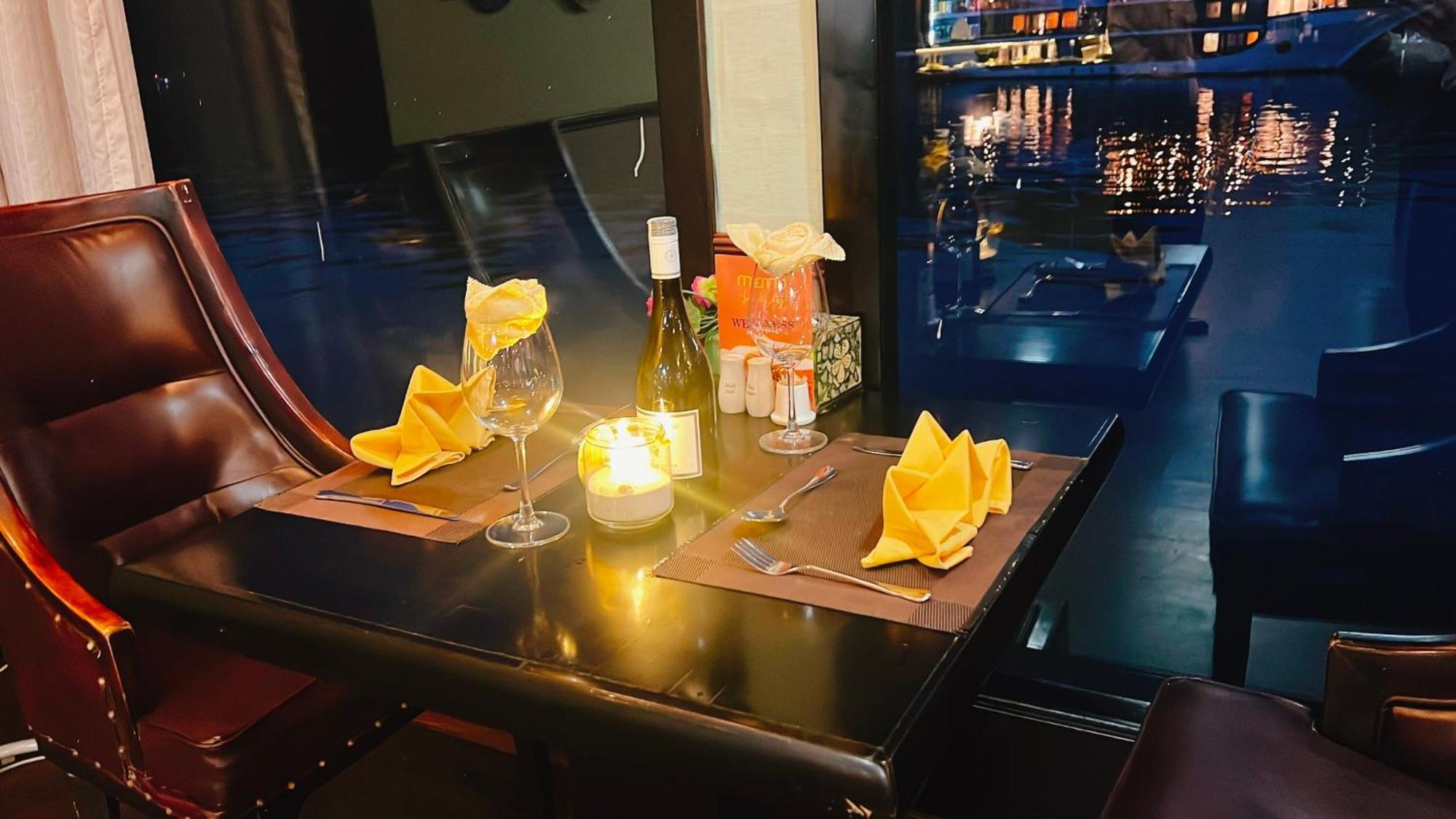 Lotus Elegance Cruise Hotell Ha Long Eksteriør bilde